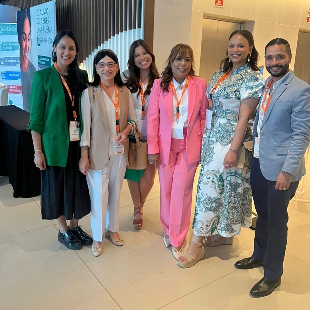 Actividad académica sobre enfermedades hepáticas emergentes.